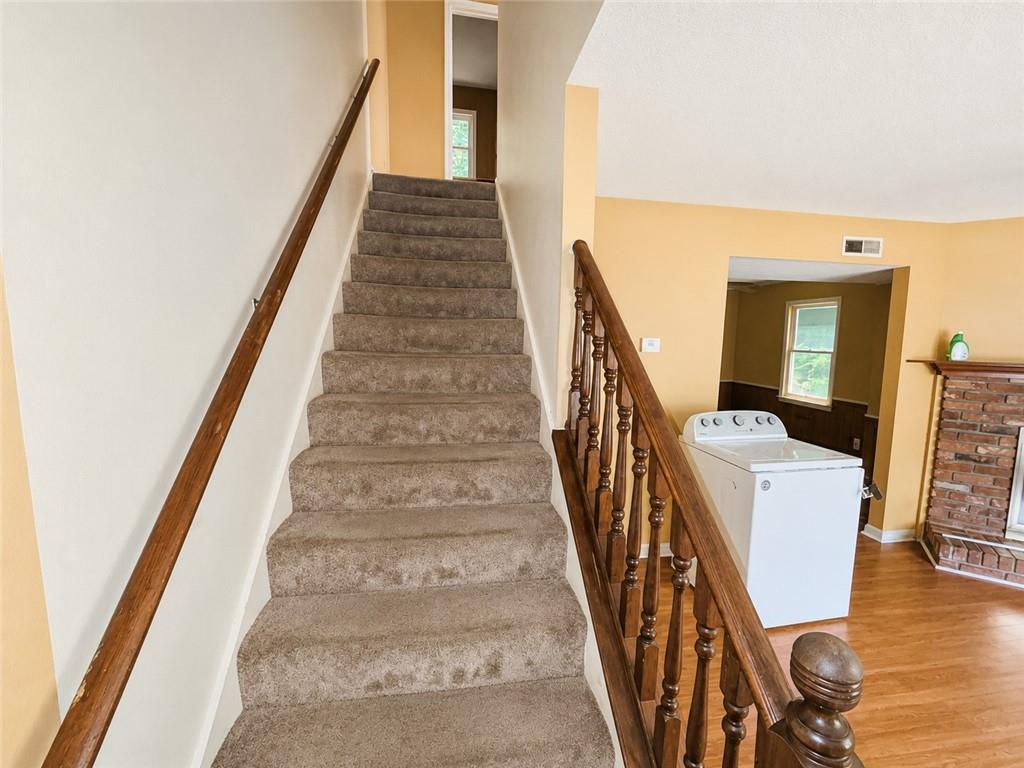 4375 Barrington Place Property Photo 5