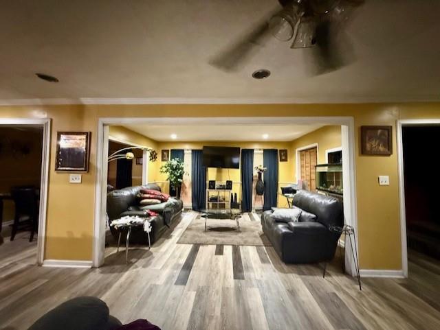 3827 Woodside Drive Property Photo 6