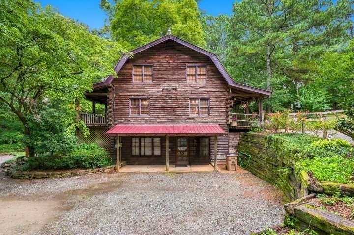 7918 Holyoke Road Property Photo 1