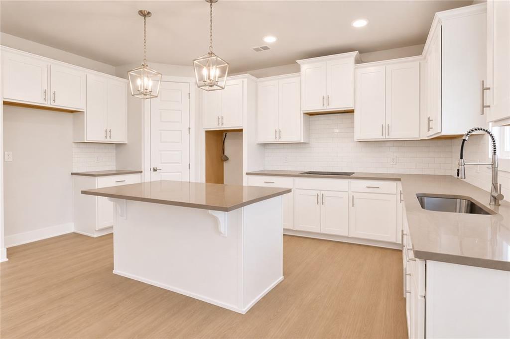 108 Se Patillo Manor Se Property Photo 10