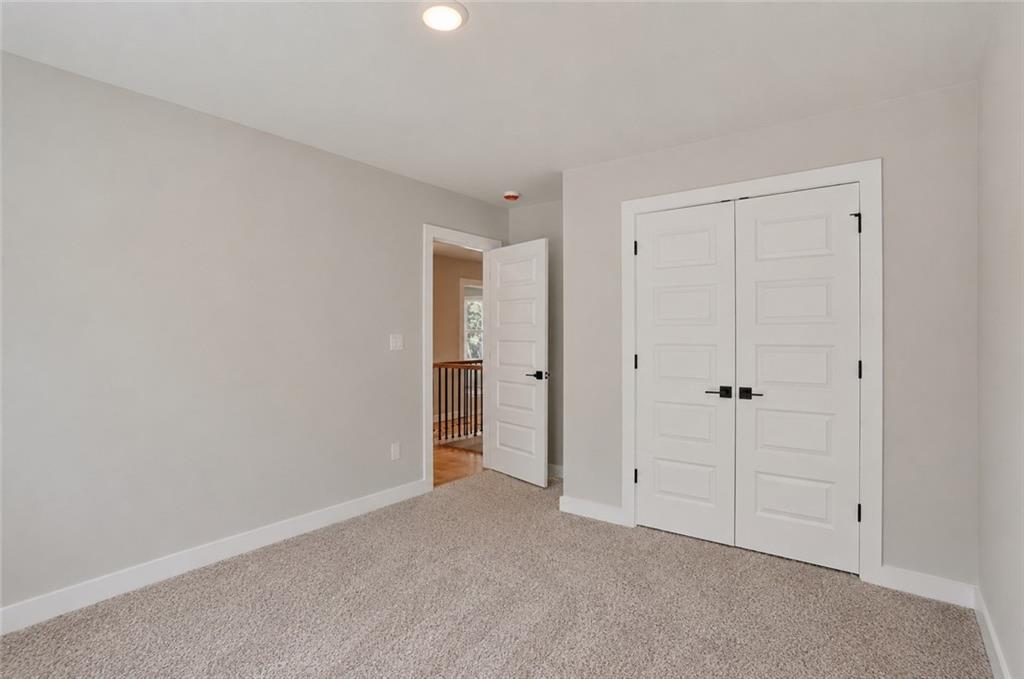 108 Se Patillo Manor Se Property Photo 25