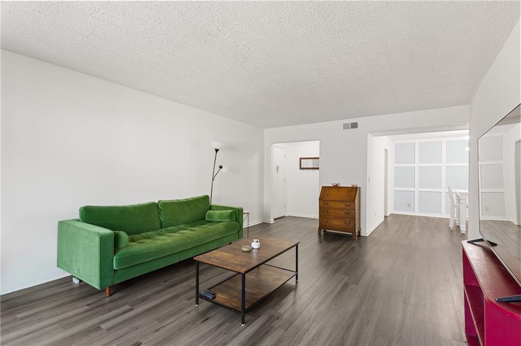 6851 Roswell Road Unit K24 Property Photo 7