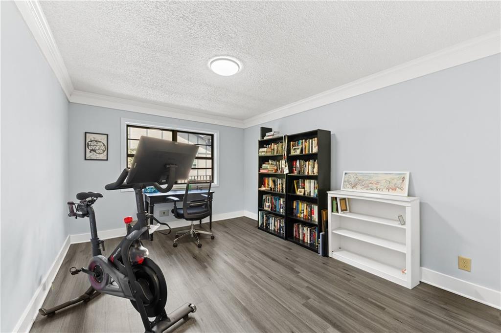 6851 Roswell Road Unit K24 Property Photo 15