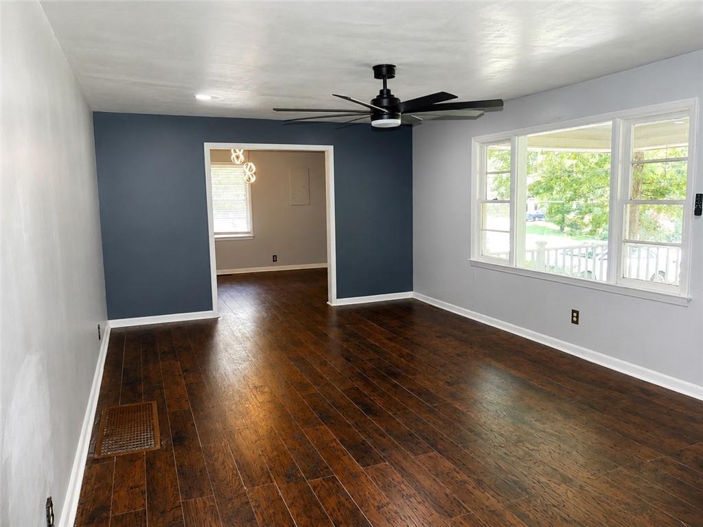 1660 Old Alabama Road Property Photo 8