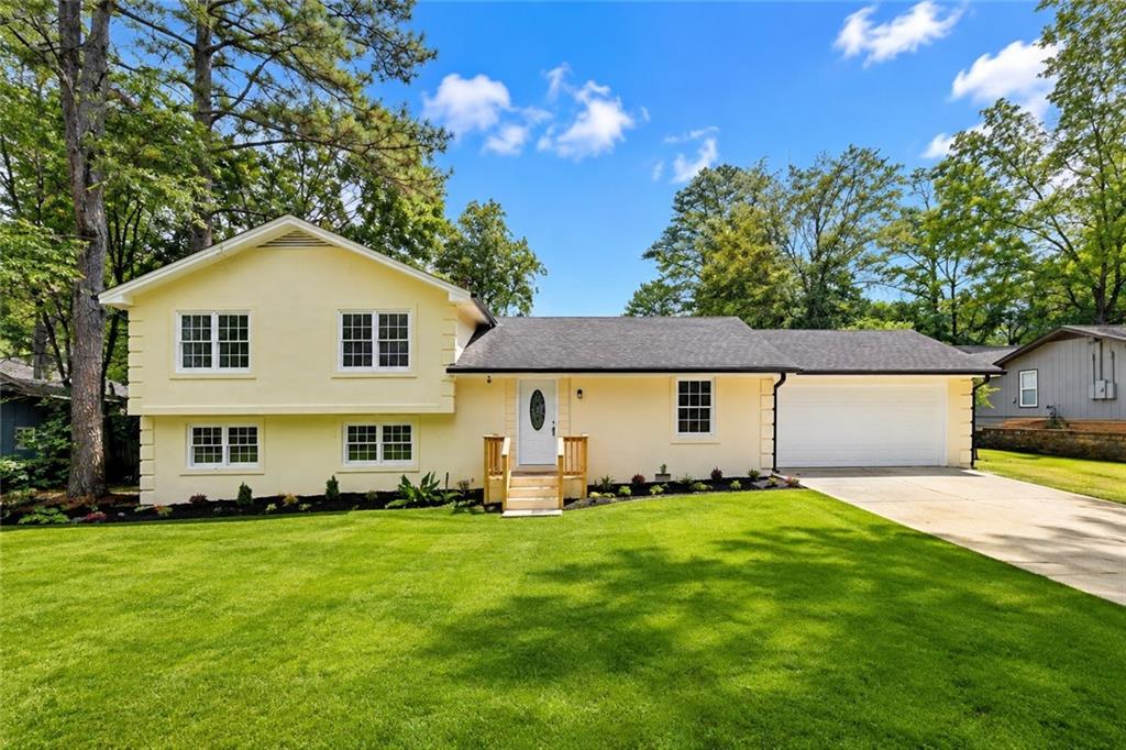 759 Springwood Drive Nw Property Photo 1