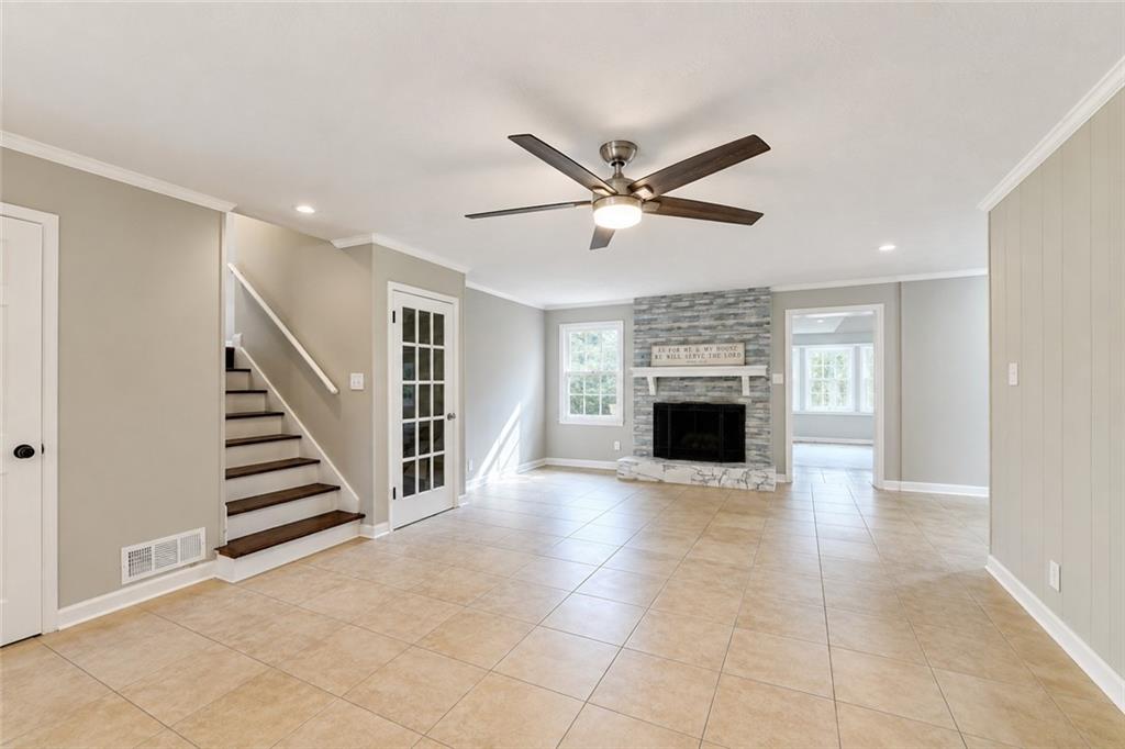 759 Springwood Drive Nw Property Photo 3