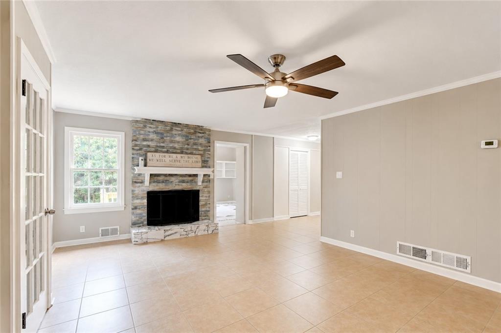 759 Springwood Drive Nw Property Photo 5