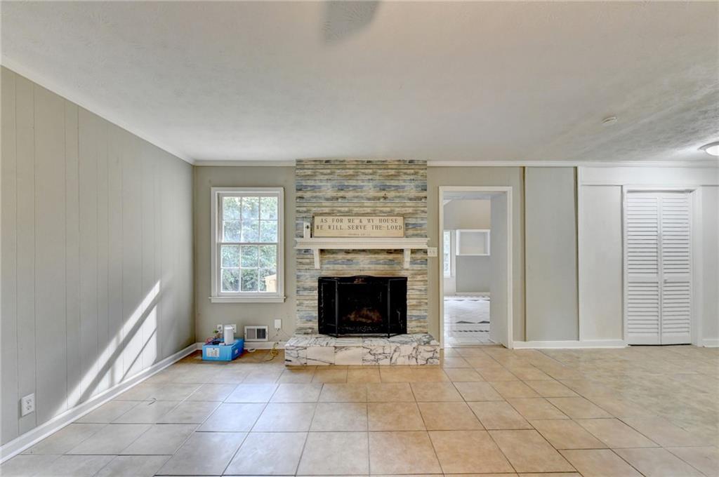 759 Springwood Drive Nw Property Photo 8