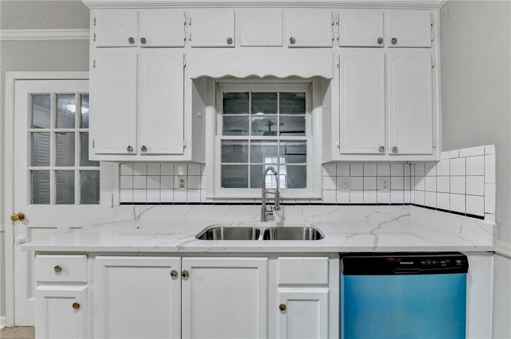 759 Springwood Drive Nw Property Photo 13