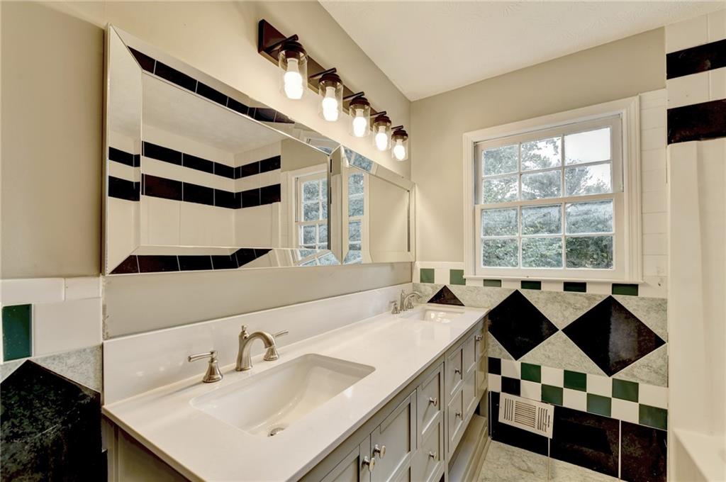 759 Springwood Drive Nw Property Photo 32