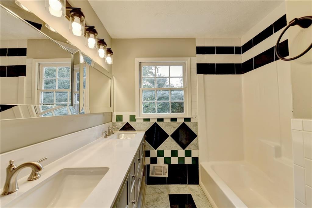 759 Springwood Drive Nw Property Photo 33