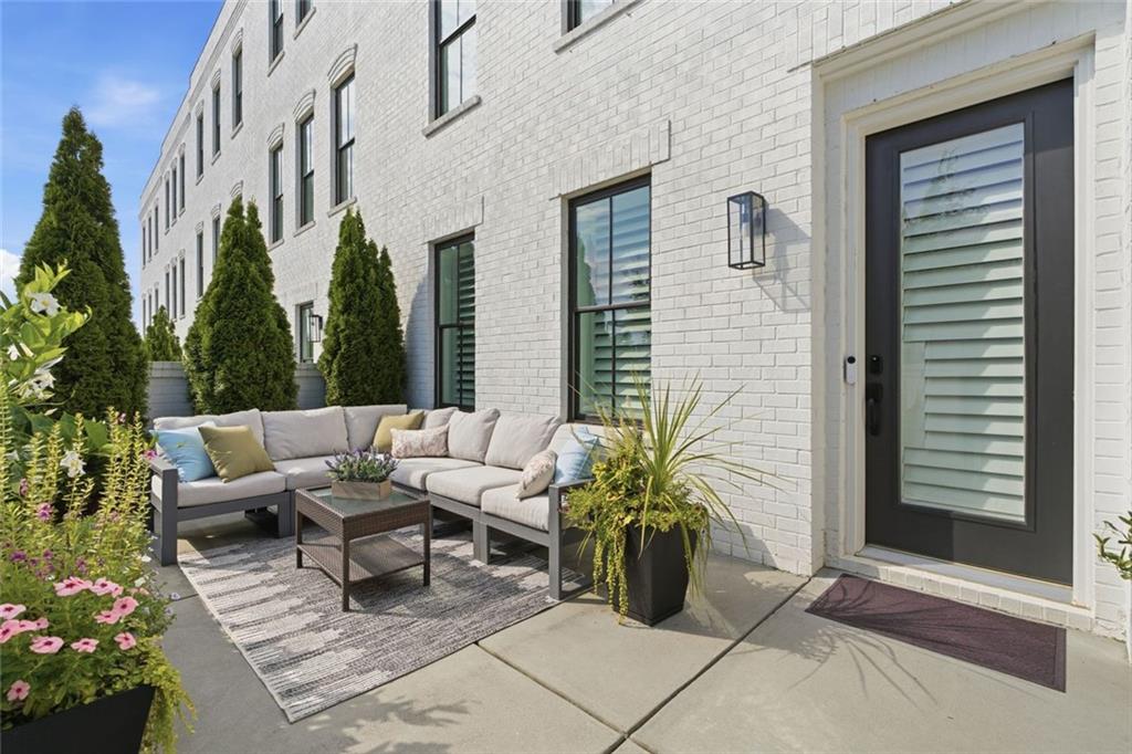 6905 Viridian Alley Property Photo 2