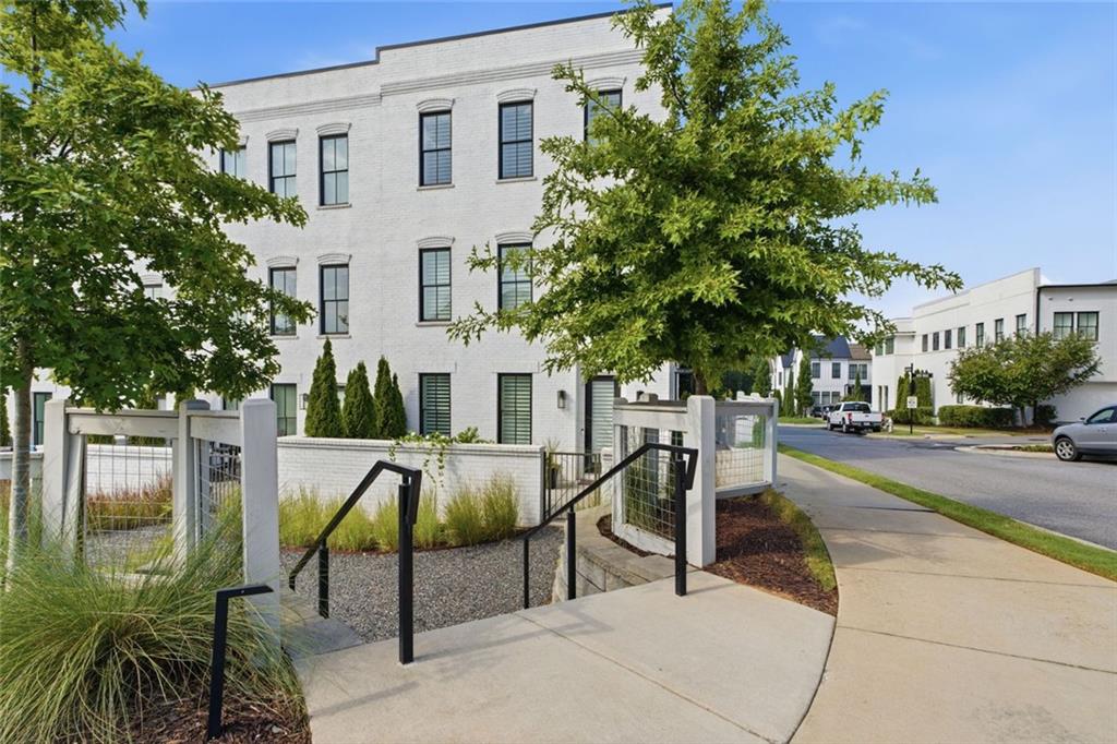 6905 Viridian Alley Property Photo 4