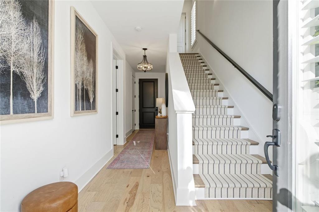 6905 Viridian Alley Property Photo 5