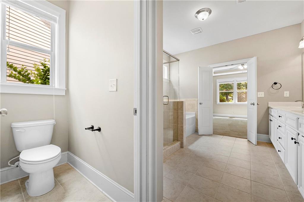 275 Broadmoor Drive Property Photo 21