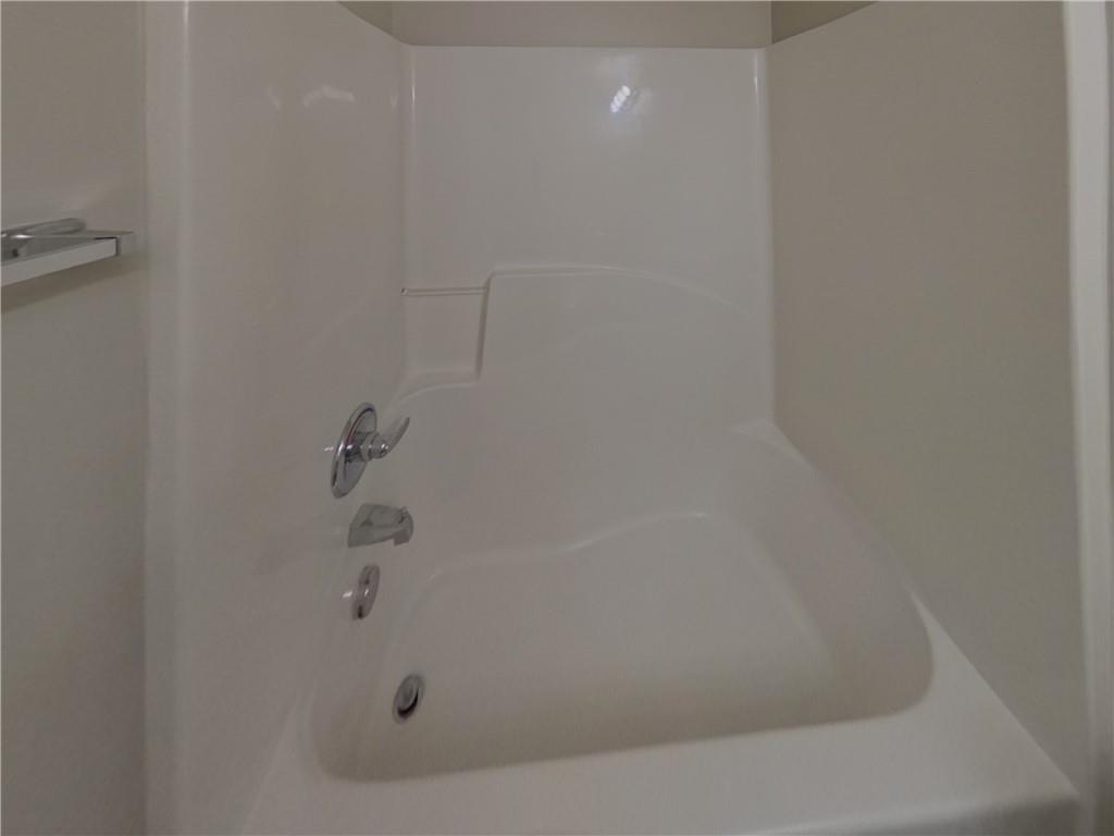 7821505 Property Photo 14