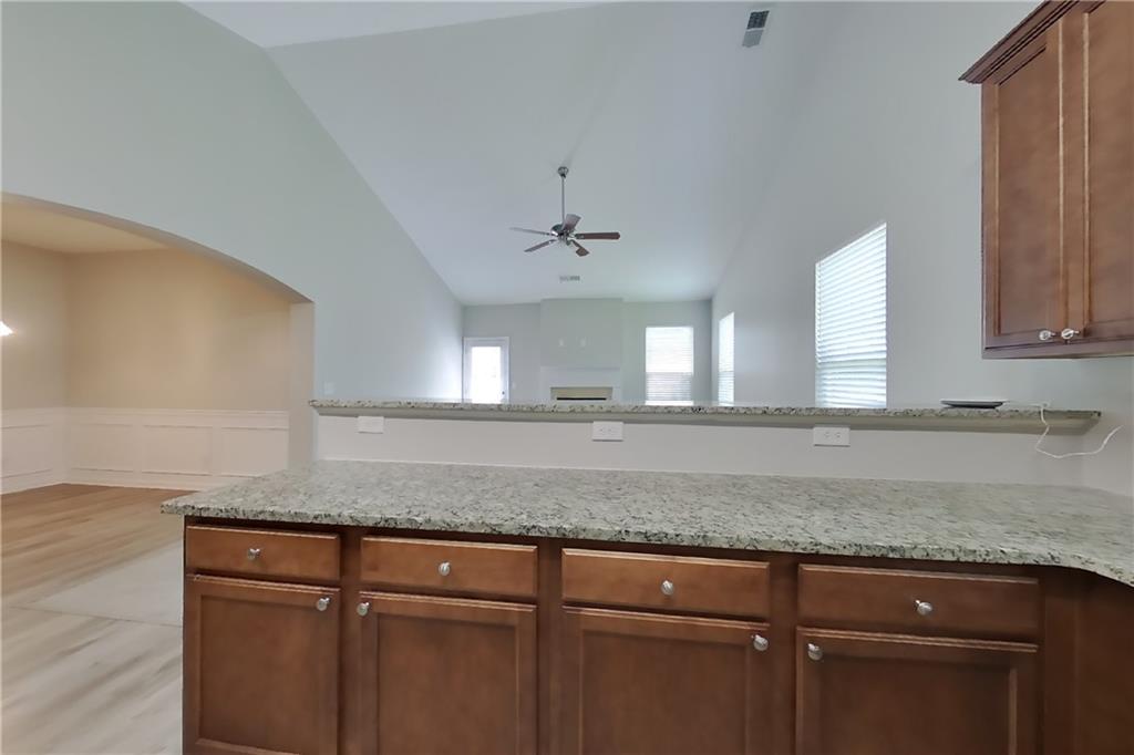 7821516 Property Photo 6