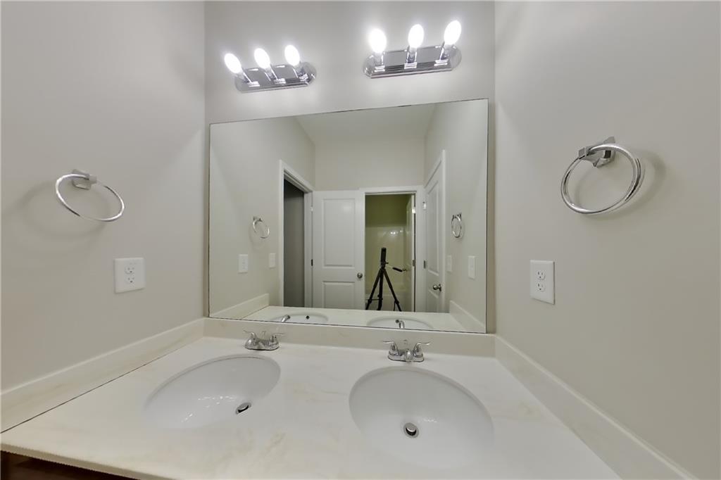 7821516 Property Photo 13