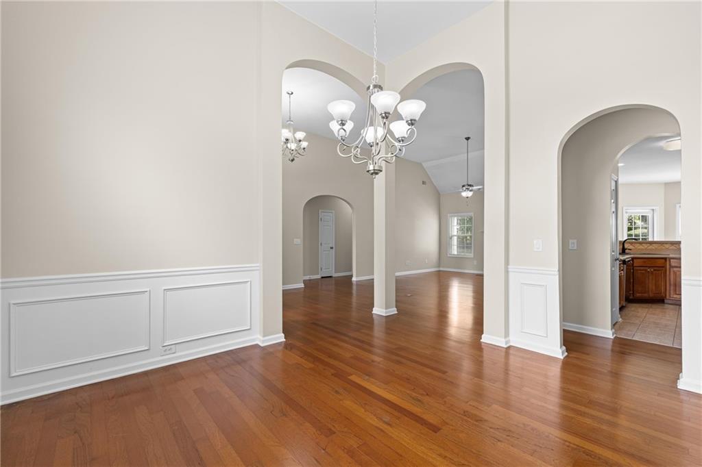 8004 Larksview Drive Property Photo 13