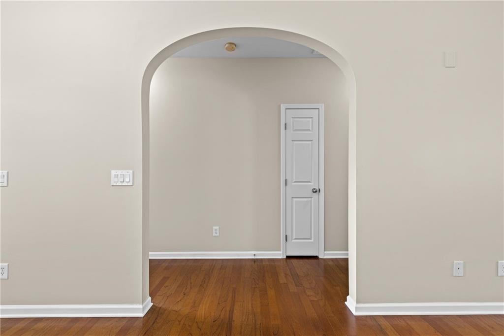 8004 Larksview Drive Property Photo 19