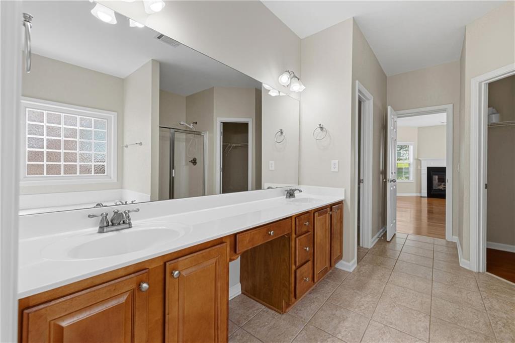 8004 Larksview Drive Property Photo 23