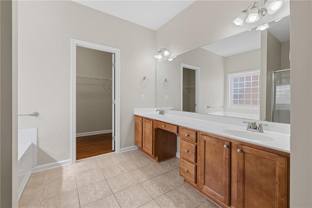 8004 Larksview Drive Property Photo 24