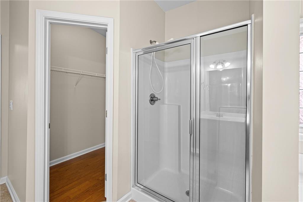 8004 Larksview Drive Property Photo 25