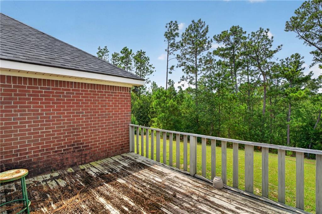 2025 Clarkston Drive Property Photo 23