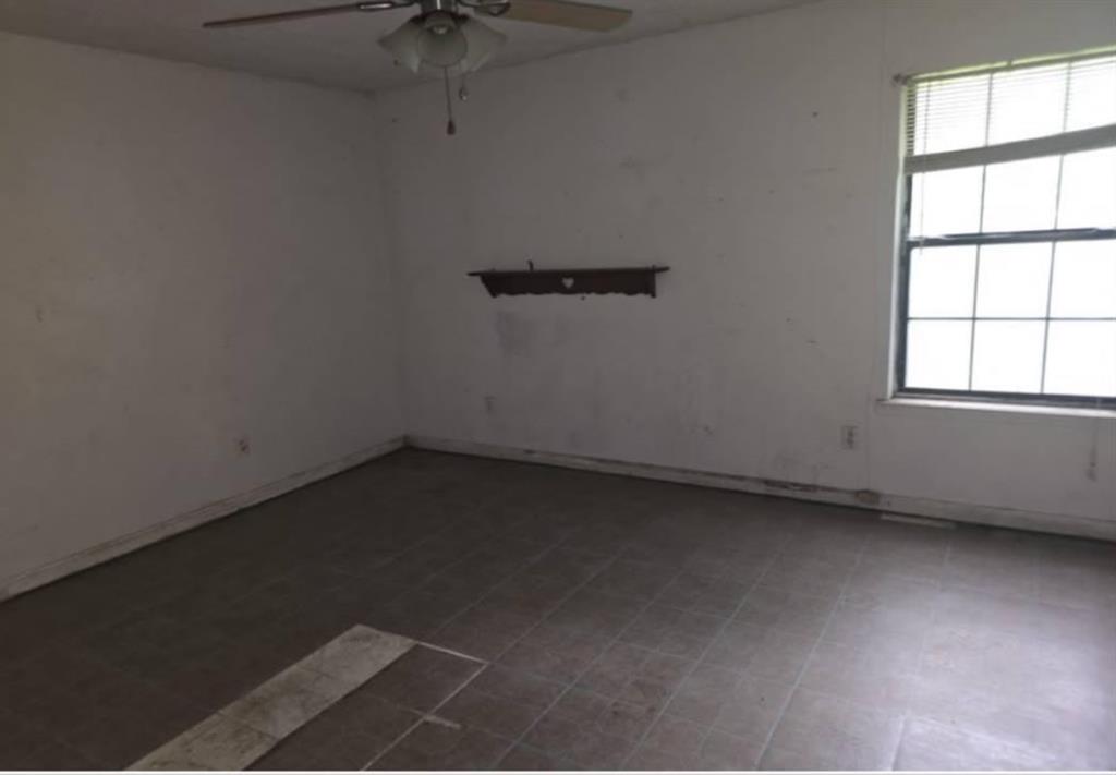 514 Stephenson Road Property Photo 4