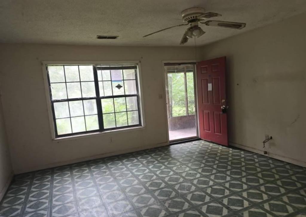 514 Stephenson Road Property Photo 5