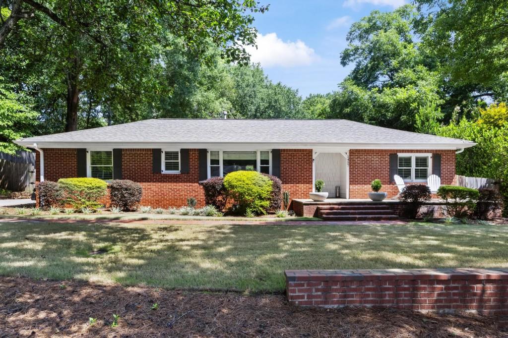 1457 Spruce Drive SE Property Photo 1