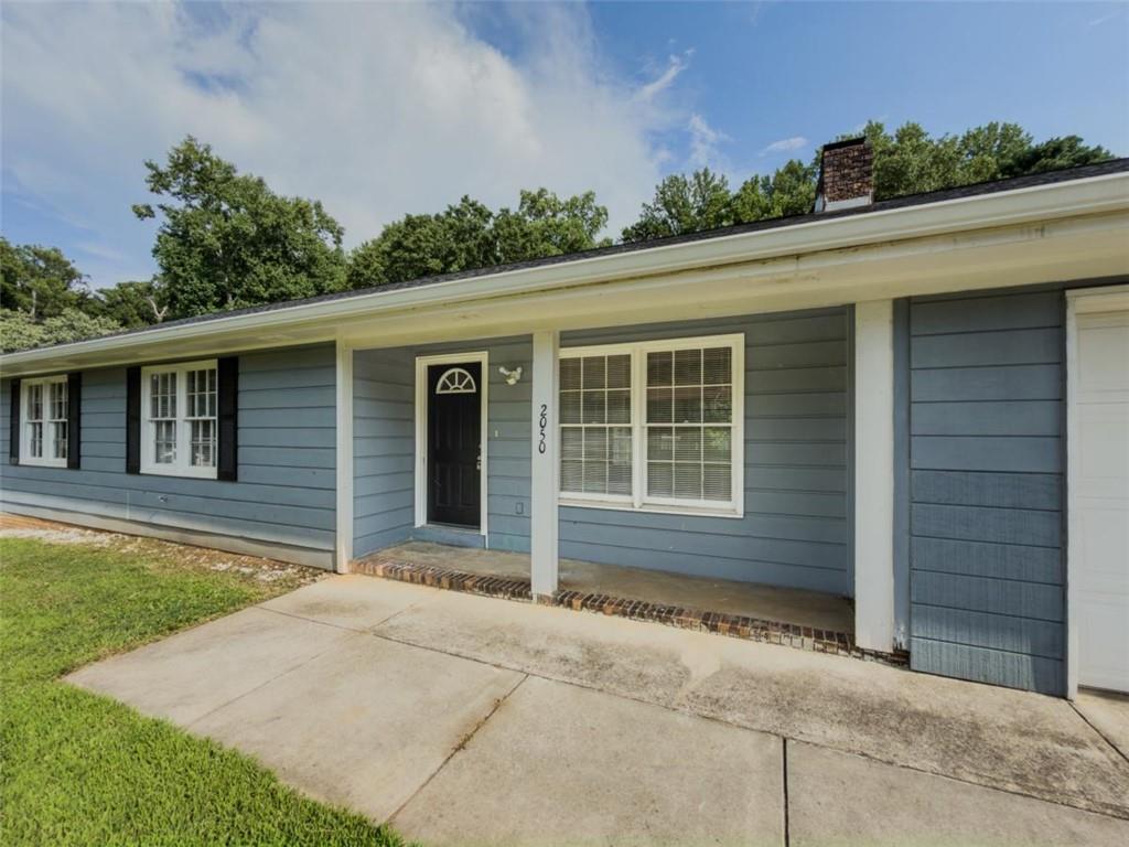 2050 Abington Lane Property Photo 6