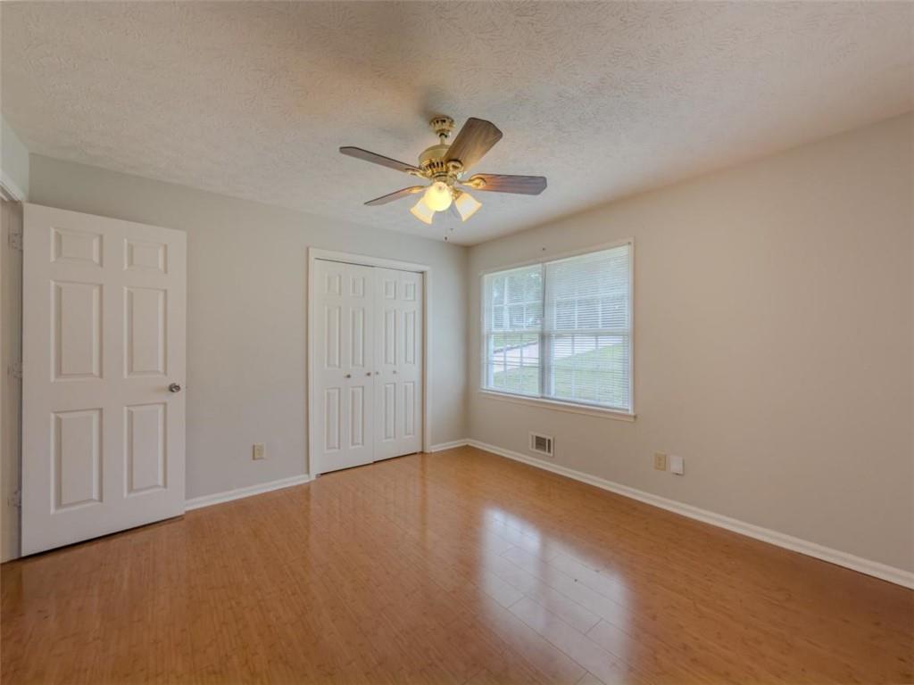 2050 Abington Lane Property Photo 25