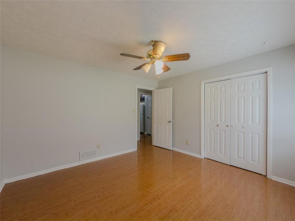 2050 Abington Lane Property Photo 26