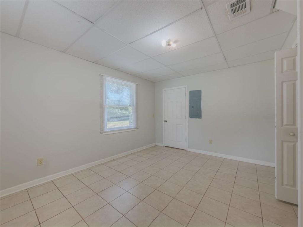 2050 Abington Lane Property Photo 32