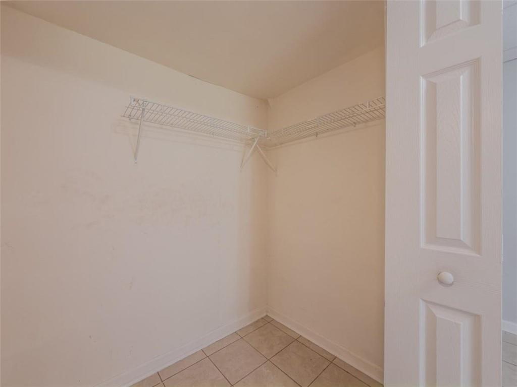 2050 Abington Lane Property Photo 33