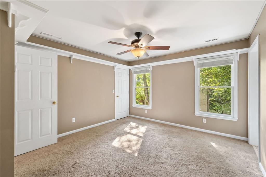 395 Amberbrook Circle Property Photo 24