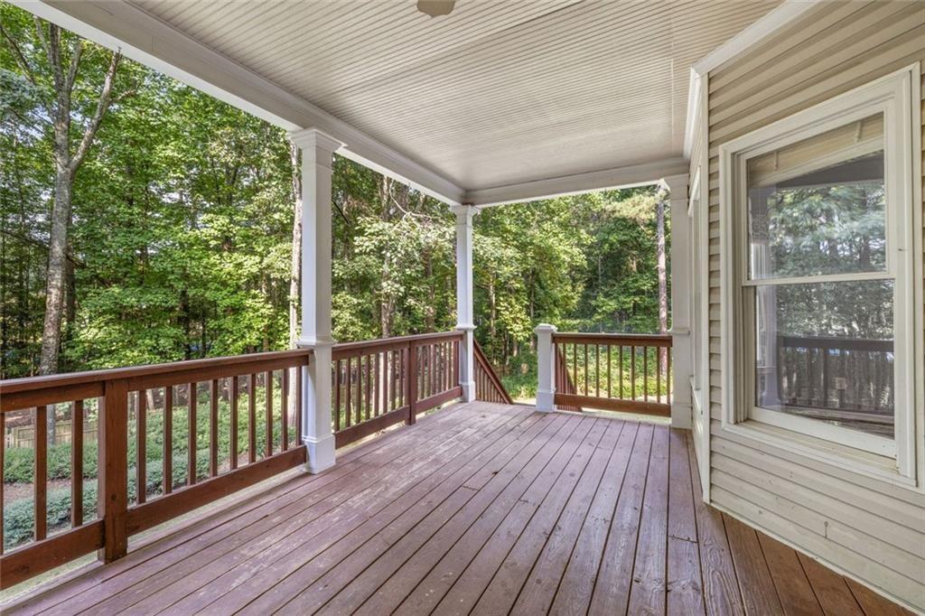 395 Amberbrook Circle Property Photo 27