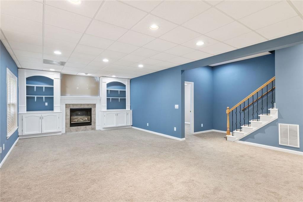 395 Amberbrook Circle Property Photo 29