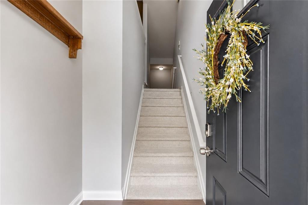 1472 Liberty Parkway Nw Property Photo 4