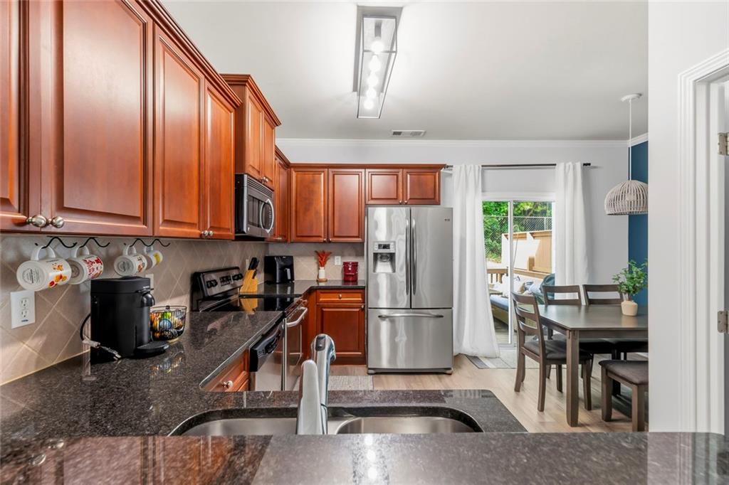 1472 Liberty Parkway Nw Property Photo 16