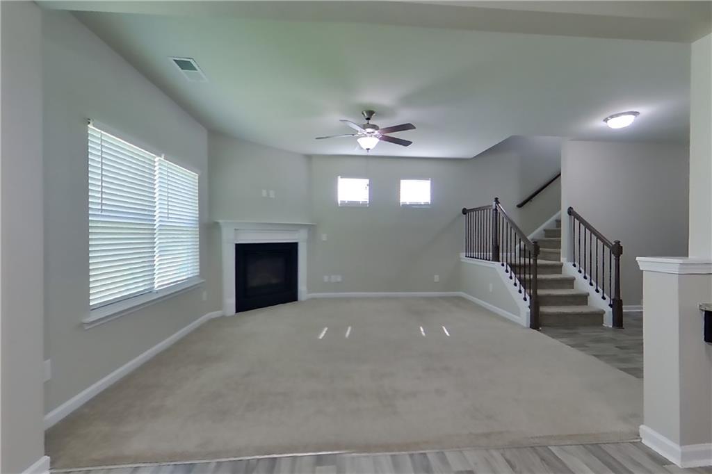 7821587 Property Photo 3