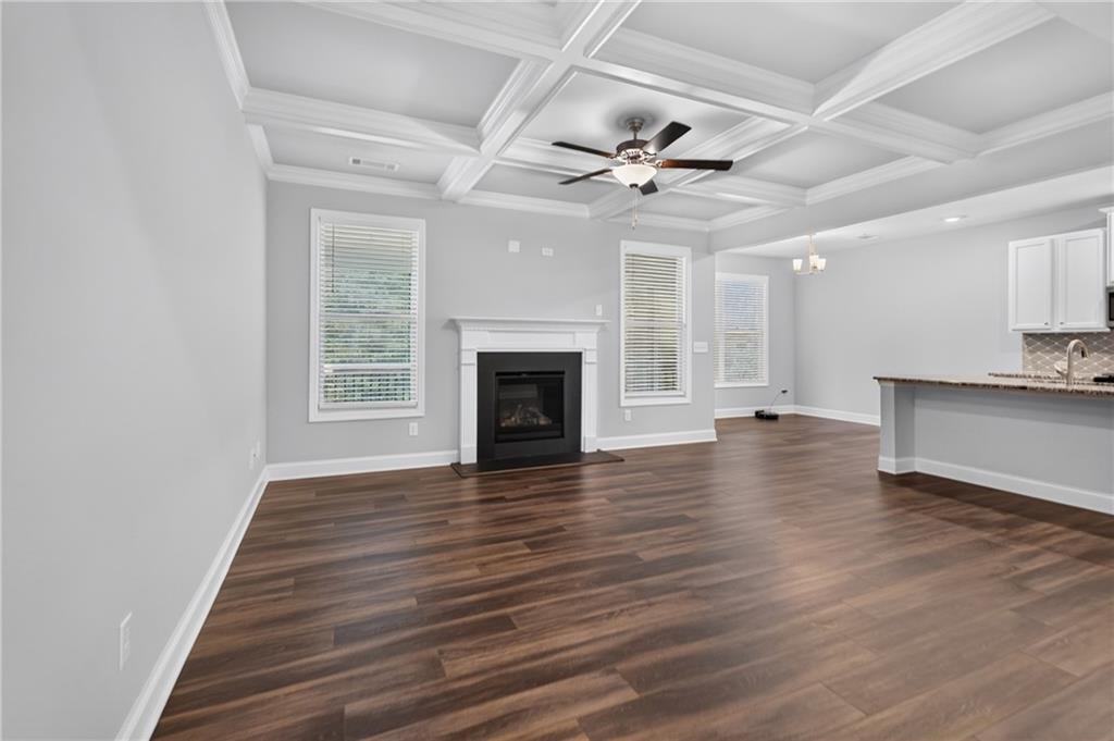 4429 Beechnut View Property Photo 6