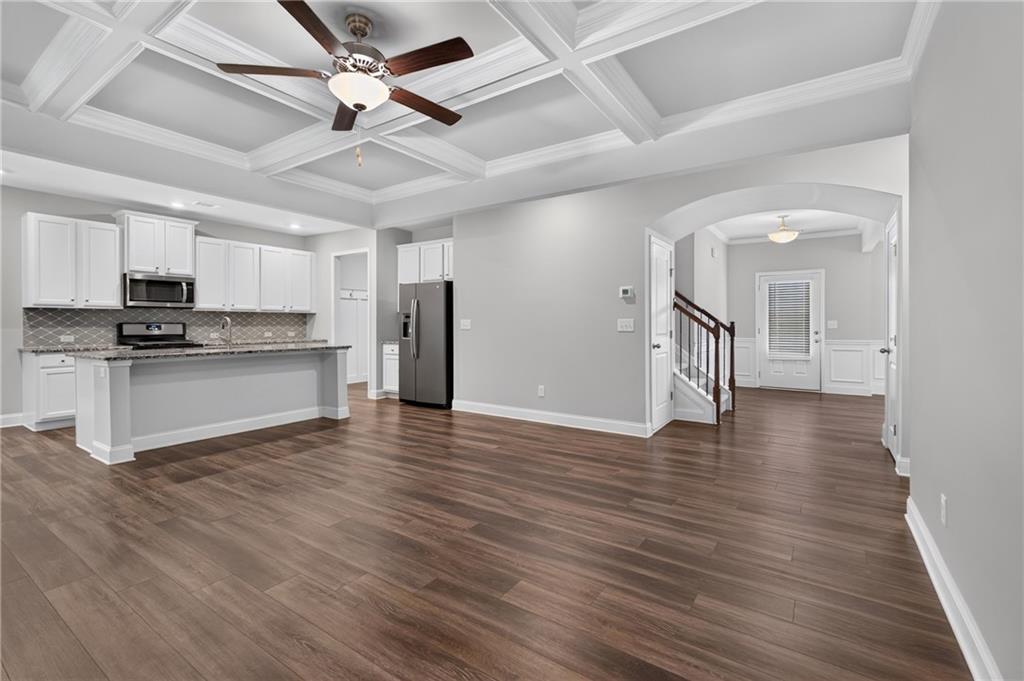 4429 Beechnut View Property Photo 7