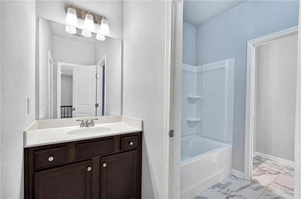 4429 Beechnut View Property Photo 19