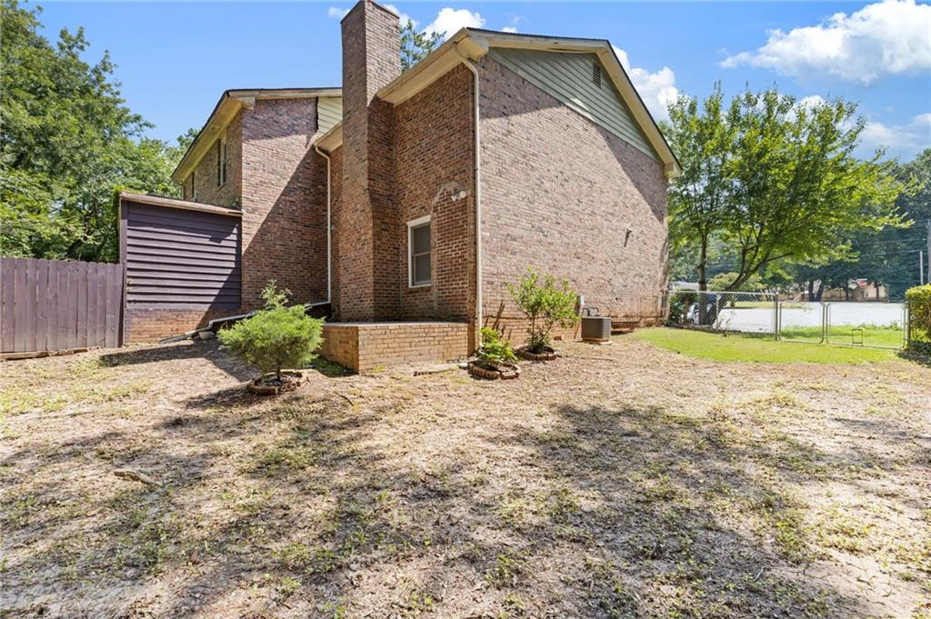 5278 Oakridge Drive Property Photo 4