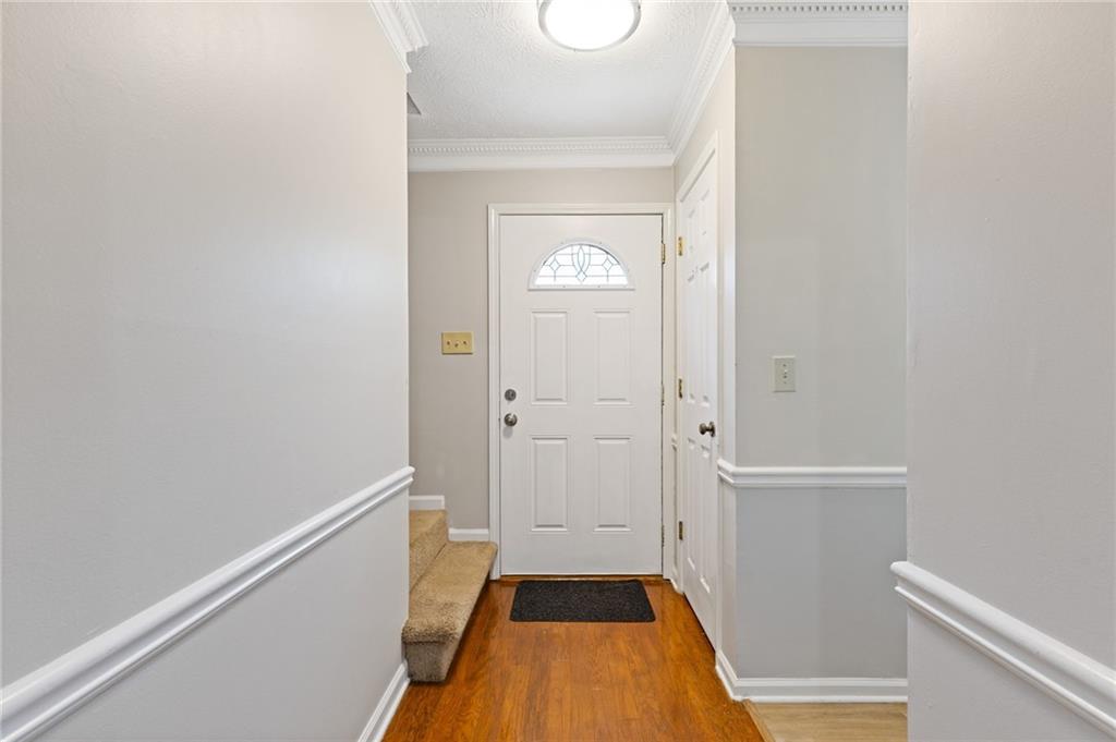 5278 Oakridge Drive Property Photo 6