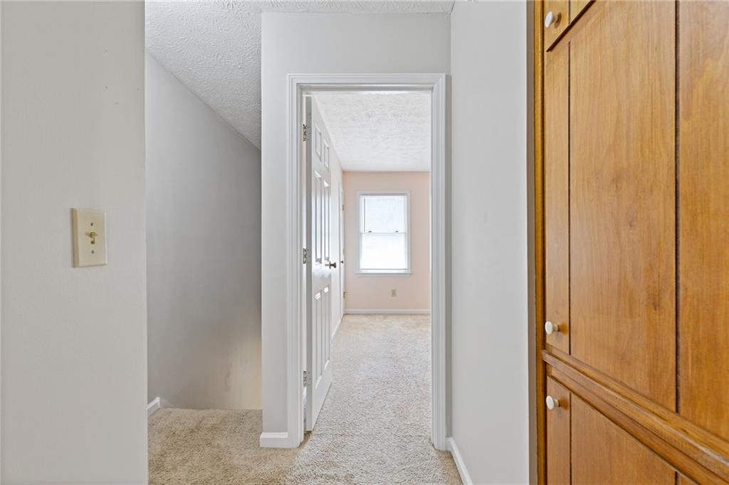 5278 Oakridge Drive Property Photo 21