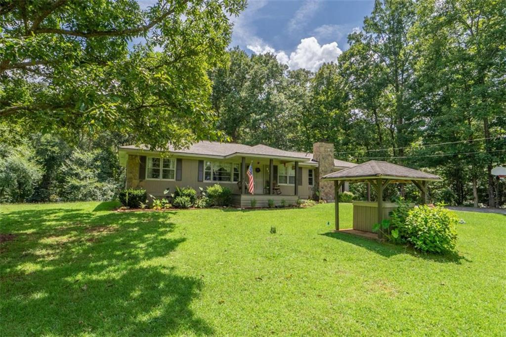 2781 Ike Stone Road Property Photo 4