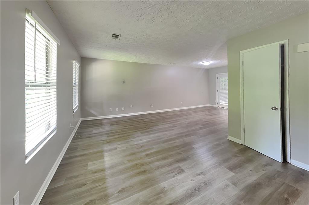 7821647 Property Photo 2